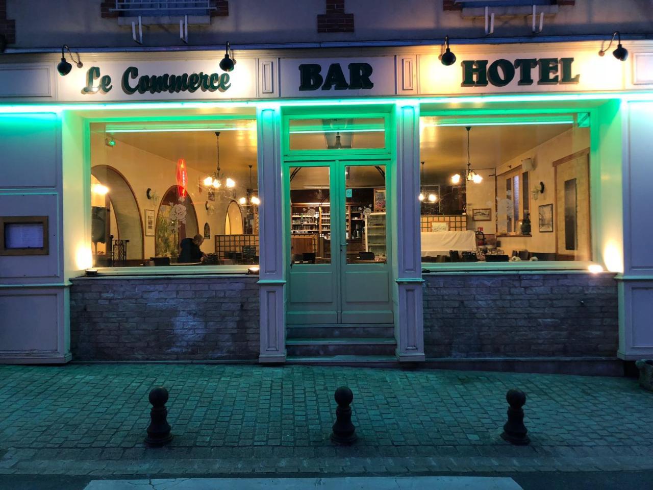 Hotel Le Commerce Bellegarde-du-Loiret Dış mekan fotoğraf